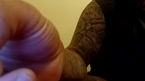 Snapshot of valdovinosr345 chatting on November 2025 07:47:02 AM Daddy 007 online show from November 2025 07:47:02 AM