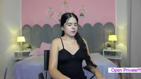 Valentina Montoya online show from January 2025 07:15:01 AM