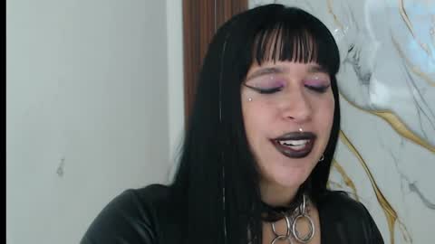 valen_ross7 online show from April 2026 10:37:01 PM