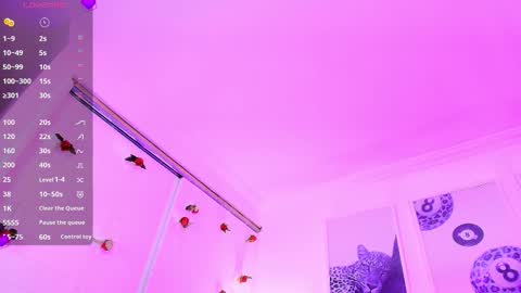 Snapshot of valen_ross_ chatting on February 2026 10:17:02 PM valentina Rossi 3 online show from February 2026 10:17:02 PM