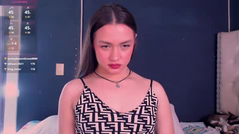 Snapshot of valen_thompson chatting on December 2024 03:56:02 AM IG-valen mendoza99 twitter valenthompson99 online show from December 2024 03:56:02 AM