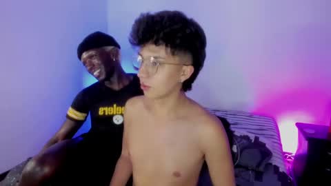   Valentin  independent Cam Boy     online show from February 2025 01:11:02 AM