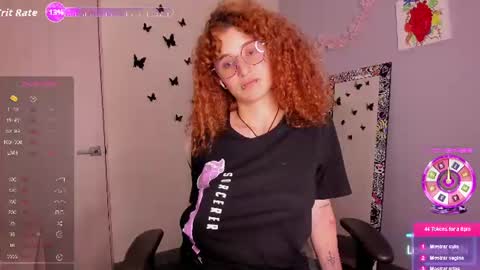 Snapshot of valent_27 chatting on July 2026 07:23:02 AM Valentina online show from July 2026 07:23:02 AM