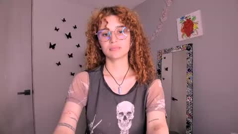 Snapshot of valent_27 chatting on July 2026 12:19:02 AM Valentina online show from July 2026 12:19:02 AM