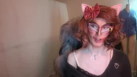 Snapshot of valentia_vickers chatting on December 2024 03:53:02 AM Valentia online show from December 2024 03:53:02 AM