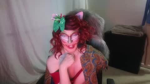 Snapshot of valentia_vickers chatting on December 2024 03:13:02 AM Valentia online show from December 2024 03:13:02 AM