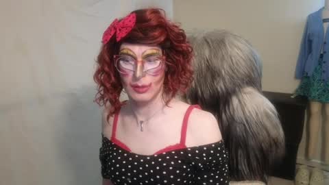 Snapshot of valentia_vickers chatting on December 2024 01:26:01 AM Valentia online show from December 2024 01:26:01 AM