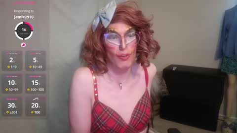 Snapshot of valentia_vickers chatting on January 2025 09:57:02 PM Valentia online show from January 2025 09:57:02 PM