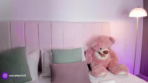 Valentina Torres online show from October 2025 06:17:01 PM