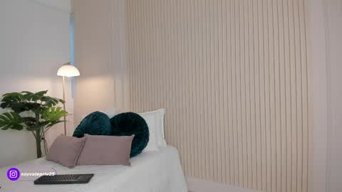 Valentina Torres online show from April 2026 09:29:02 PM