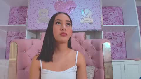 Snapshot of valentina_cortes72 chatting on February 2025 11:34:02 AM Valentina online show from February 2025 11:34:02 AM