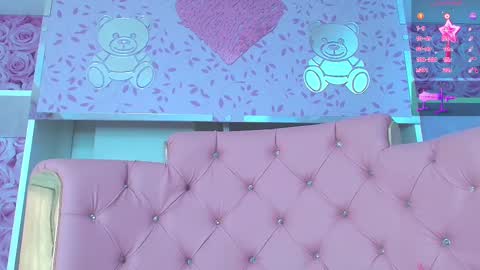 Snapshot of valentina_cortes72 chatting on March 2025 10:21:01 PM Valentina online show from March 2025 10:21:01 PM