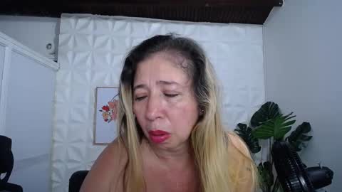 Valentina  online show from February 2025 06:21:01 AM