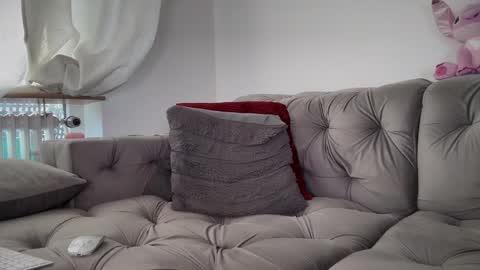 Snapshot of valentina_thedoll chatting on December 2024 12:16:01 PM Valentina online show from December 2024 12:16:01 PM