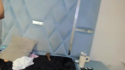 valentinaasm online show from April 2026 04:58:02 PM