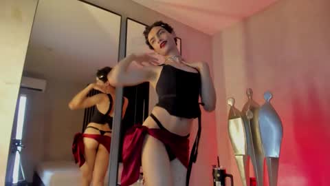 valentinaguerra1 online show from October 2025 03:07:02 AM