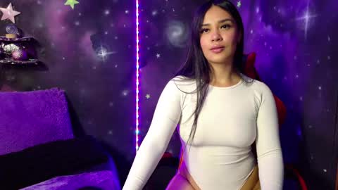 Snapshot of valentinarojass_ chatting on June 2026 06:46:02 PM valentinarojass_ online show from June 2026 06:46:02 PM