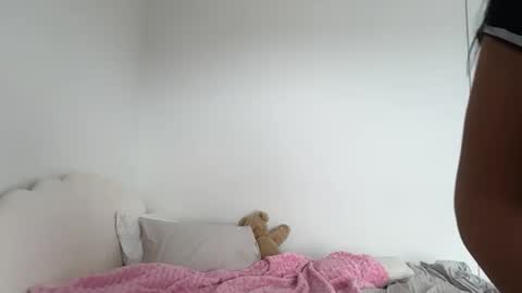 Valentina online show from September 2025 04:39:02 AM