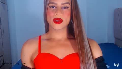 Snapshot of valentinaxxxdoll chatting on May 2026 07:43:01 PM VALENTINA online show from May 2026 07:43:01 PM