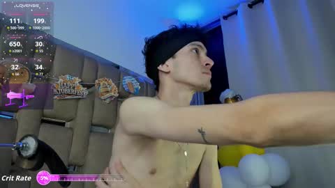 Valentino online show from September 2025 03:17:02 PM