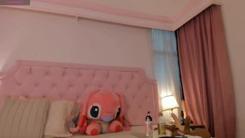 Vale Toro  online show from December 2025 12:43:02 PM