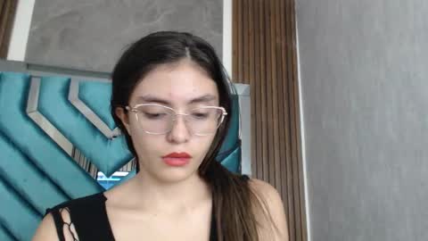 Snapshot of valer_ylargo chatting on September 2025 11:43:02 AM valer_ylargo online show from September 2025 11:43:02 AM
