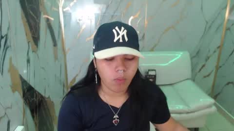 valeri_harpers4 online show from November 2025 11:36:02 AM