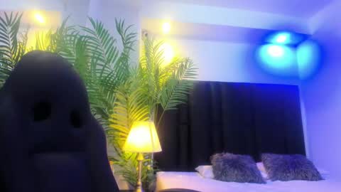 valeri_tafur online show from October 2025 10:56:02 AM