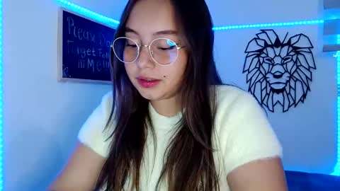 valeria online show from November 2025 01:38:02 AM