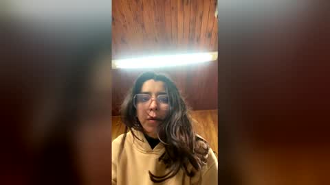 Snapshot of valeria_feroz chatting on May 2026 12:56:02 PM valeria_feroz online show from May 2026 12:56:02 PM