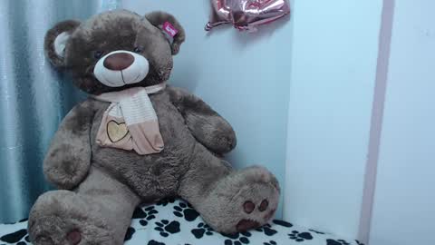 VALERIA online show from December 2024 04:57:02 PM