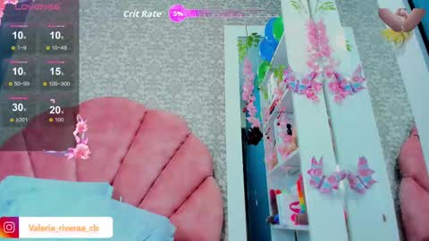 Costume lover online show from September 2025 03:24:01 PM