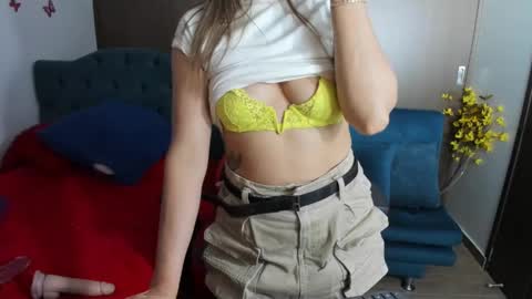 Valeria online show from February 2025 11:06:01 PM