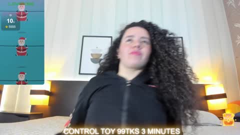 Snapshot of valeriaa_soler chatting on December 2024 01:27:02 PM Valeria online show from December 2024 01:27:02 PM