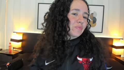 Snapshot of valeriaa_soler chatting on January 2025 01:20:01 PM Valeria online show from January 2025 01:20:01 PM