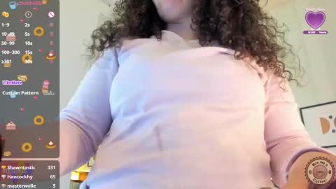 Snapshot of valeriaa_soler chatting on March 2025 06:05:02 PM Valeria online show from March 2025 06:05:02 PM