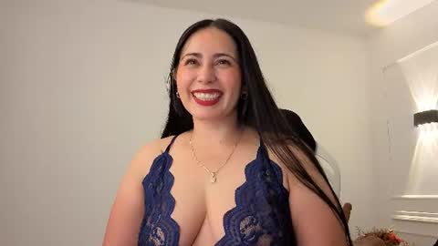 Snapshot of valeriavg_ chatting on July 2026 11:23:02 AM VALERIA online show from July 2026 11:23:02 AM