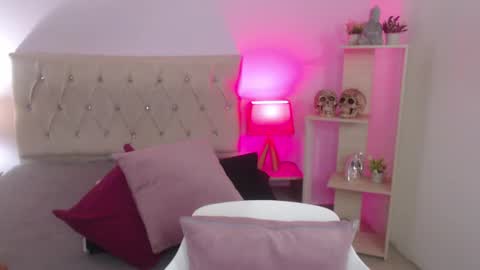 Valeriee online show from February 2025 09:04:02 AM