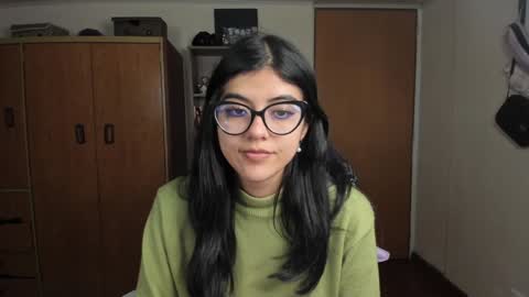 Val  online show from December 2024 04:20:02 AM