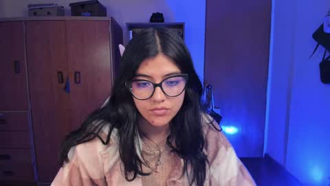 Val  online show from January 2025 11:34:01 PM