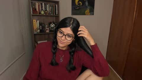 Val  online show from January 2026 03:44:01 AM