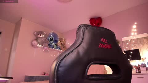 Lera online show from March 2026 07:14:02 PM