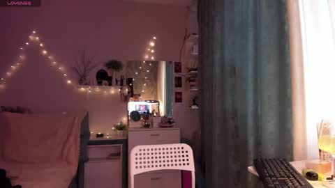 Lera online show from April 2026 10:46:02 AM