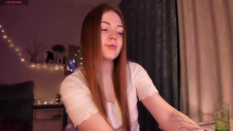 Lera online show from April 2026 08:17:01 PM