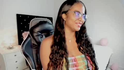 Valerie Blake online show from May 2026 09:31:02 PM