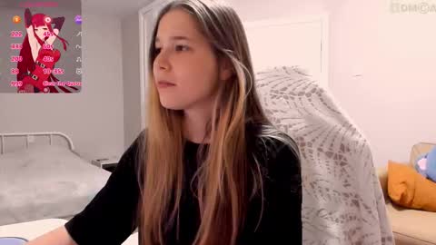 Valerie online show from September 2025 06:00:01 PM