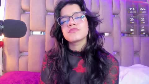 Valeria online show from March 2025 06:44:01 PM