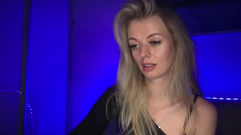 Valerie  online show from April 2026 07:07:02 PM