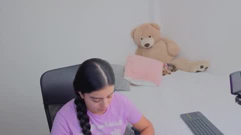 Juli C online show from January 2026 12:13:02 AM