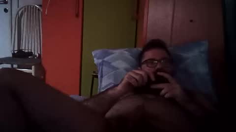 Snapshot of valerio993 chatting on May 2026 10:28:01 PM valerio993 online show from May 2026 10:28:01 PM